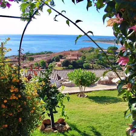 In Porto Corallo Just 400 Meters From The Sea Villa *