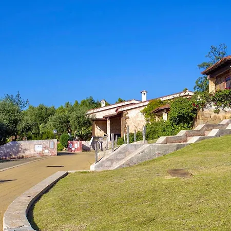 Villa In Porto Corallo Just 400 Meters From The Sea