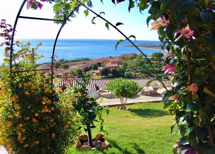 In Porto Corallo Just 400 Meters From The Sea Villa *