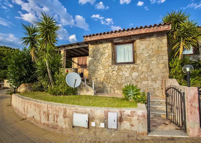 Villa In Porto Corallo Just 400 Meters From The Sea *